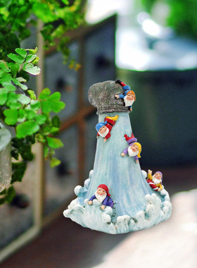 跨境新品水管冲矮人树脂摆件户外庭院花盆草坪装饰品家居桌面摆件