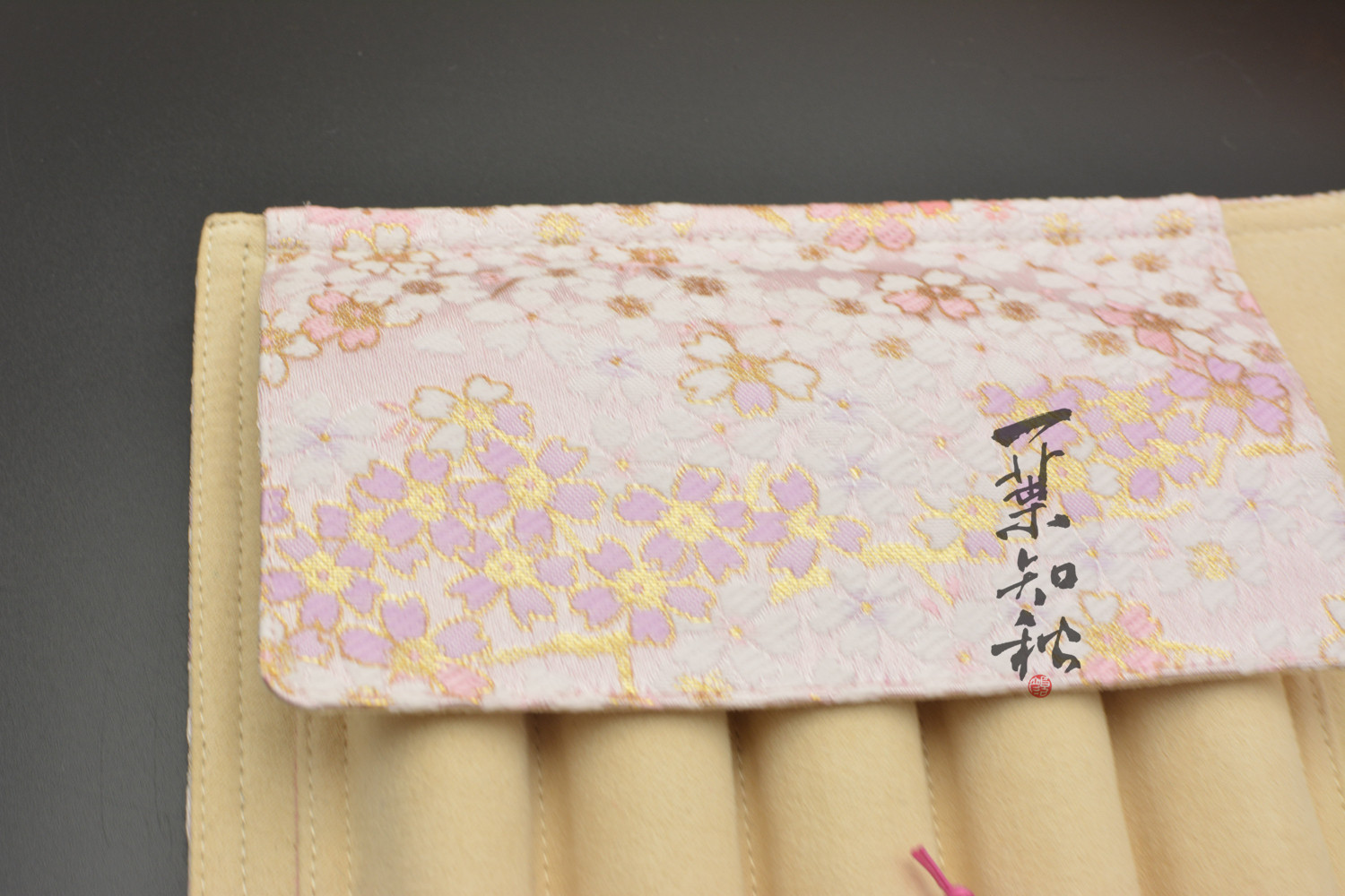 一叶知秋 【彩樱若雪】一叶知秋手作 钢笔 笔帘 西阵织进口面料,淘宝优惠券,粉丝福利购,淘宝优惠卷