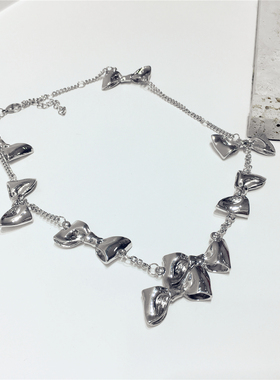 不规则蝴蝶结短款项链