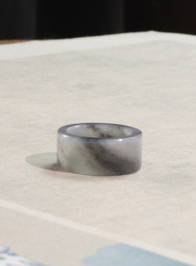 和田玉青花直切宽版戒指24号