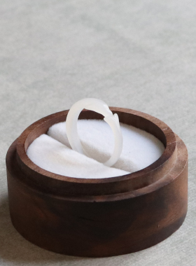 天然和田玉海豚戒指随型指环