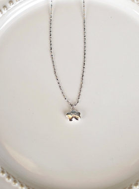 微笑云朵吊坠时尚项链