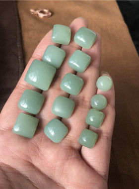 和田碧玉粉青无结构耳钉方形戒面