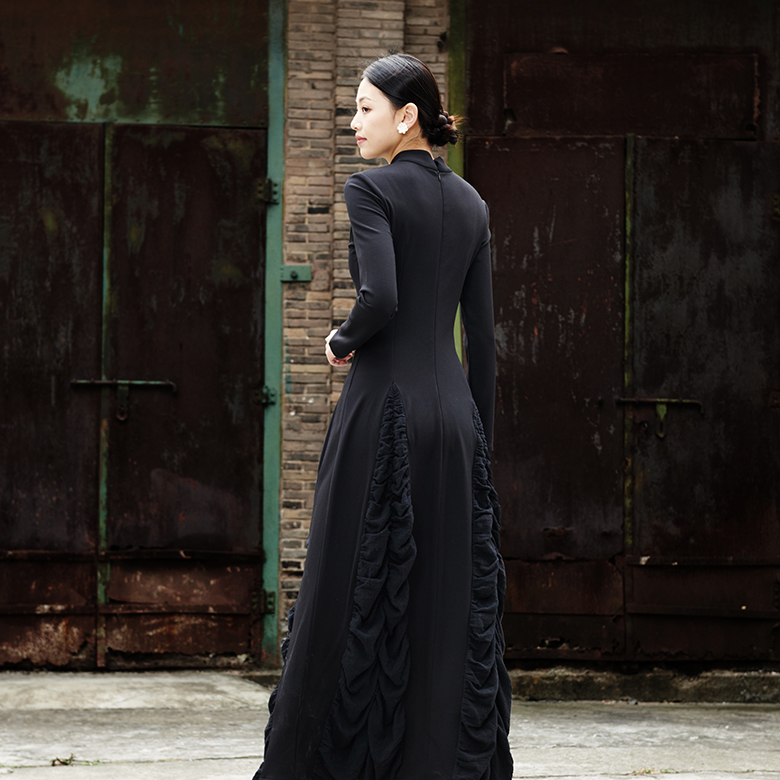 此岸歌声*原创设计店-黑色春秋款下摆抽绉改良旗袍裙  慢行巴黎 - 图1