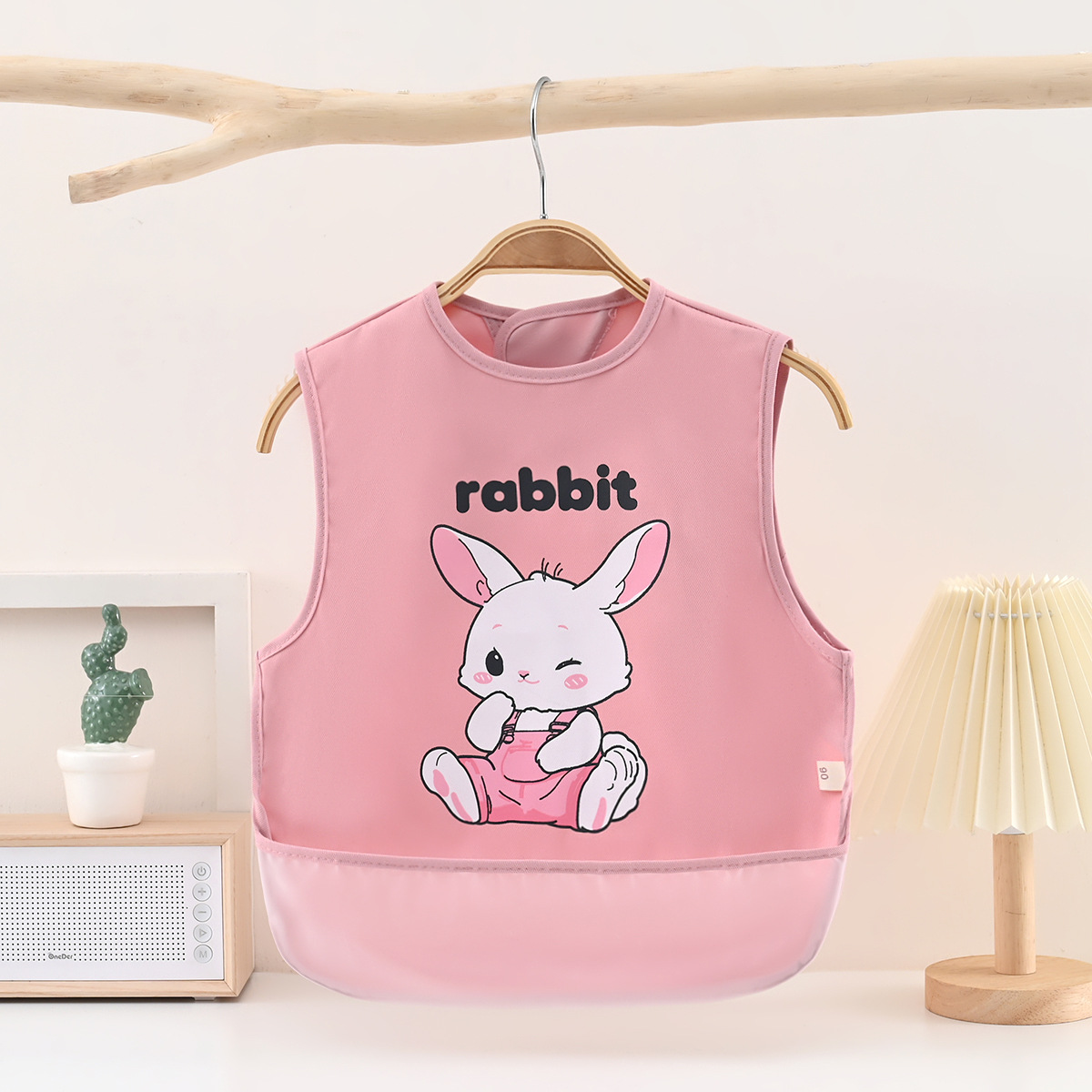 Children's smock, baby eating bib, waterproof and dirt-proof, men's and women's sleeveless baby eating bib, kindergarten reverse dressing vest