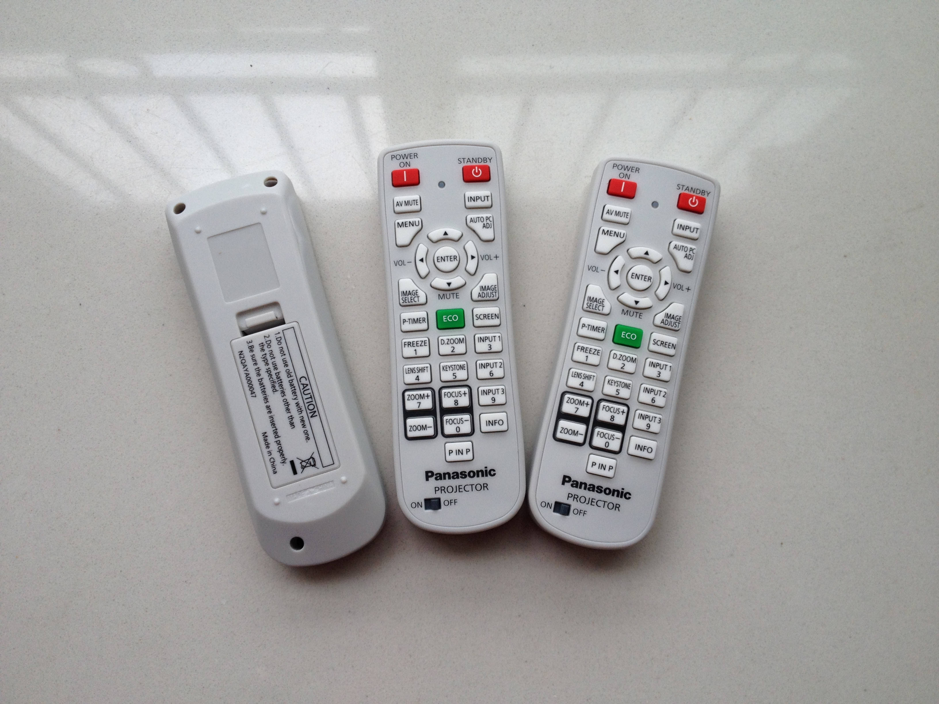 松下PT-SLX70CL SLZ67CL SLX65CL SLW63CL SLX60CL投影机遥控器 - 图1