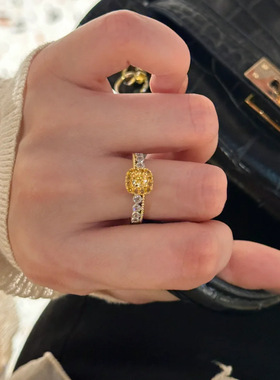轻奢气质黄钻小方糖菠萝戒指小众设计感精致时尚彩宝女