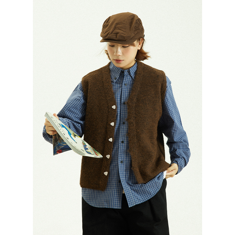 GoodNorth秋冬复古V领针织马甲外套男女同款宽松无袖叠穿坎肩背心 - 图2