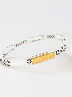 情侣皮绳手链手镯气质百搭潮男生磁吸扣经典手环女生个性白色手绳