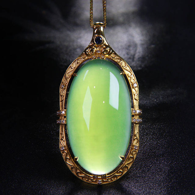 Original design jade gold inlaid jade necklace for mom