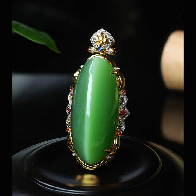 Original design Jade gold inlaid jade gift for wife