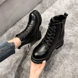 Martens, демисезонные короткие сапоги на скрытом каблуке в английском стиле на платформе, женский стиль, коллекция 2023 года, в британском стиле
