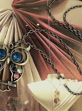 三雕花钻镂空女潮复古项链吊坠