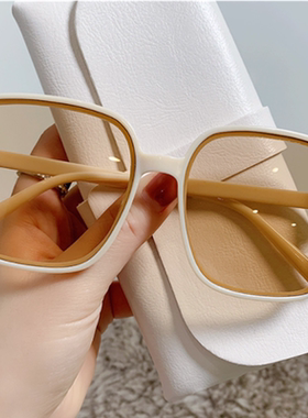 22新款米钉方形墨镜女渐变色眼镜