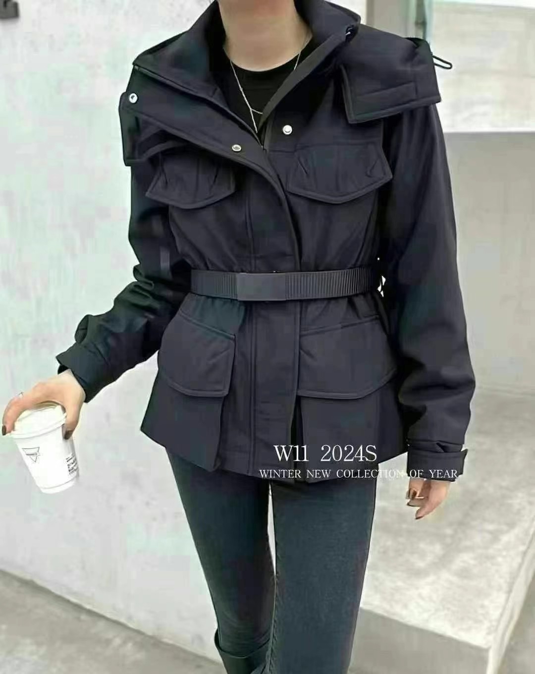 2024秋冬款欧货女装明星同款冲锋衣修身显瘦冲锋衣外套羽绒服