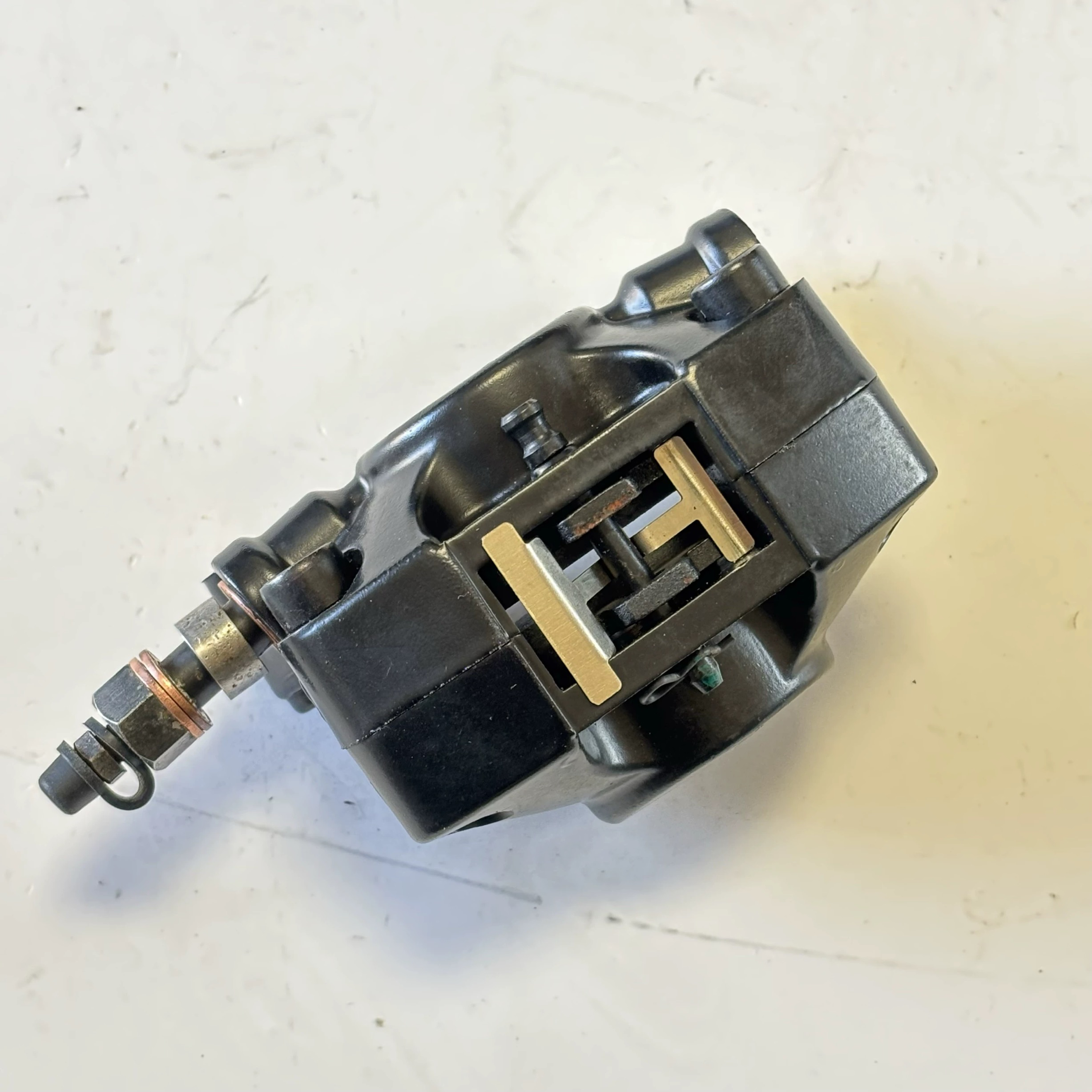 金城JC200T-7后制动卡钳JC150T-7E下泵草蜢150刹车泵卡钳含刹车片 - 图2