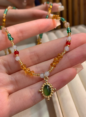 极简彩色民族风串珠项链女复古高级感小众锁骨链配饰轻奢百搭颈链