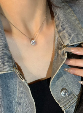 花丛饰品吊坠项链配饰女轻奢小众百搭锁骨链高级感甜酷链子夏天