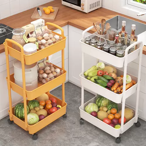 Домашняя кухня с движением колеса стойка