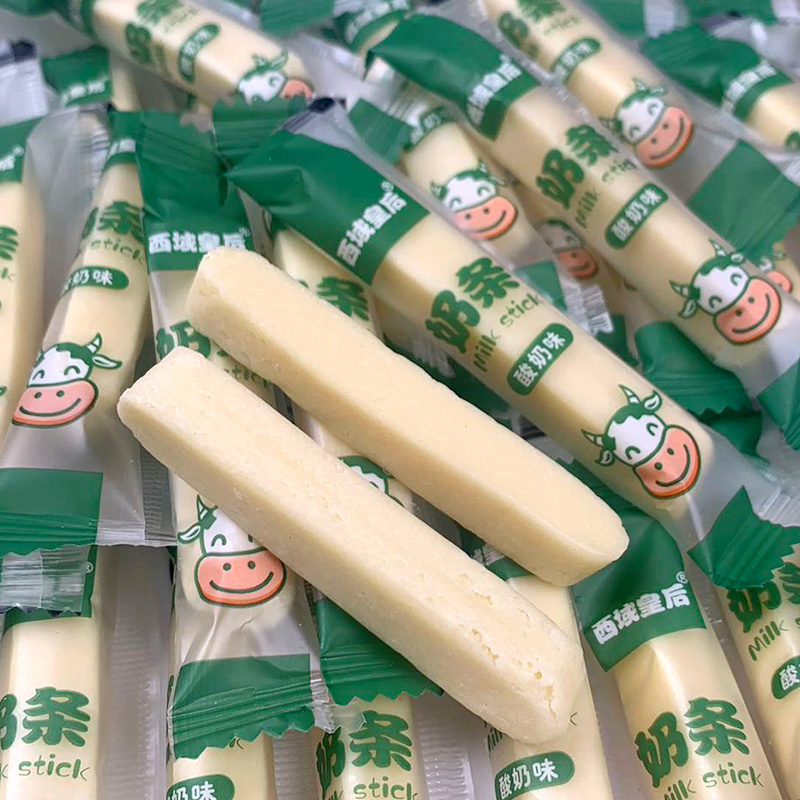 新疆特产西域皇后全脂乳粉奶制品奶条500g原味驼奶酸奶味零食 - 图1