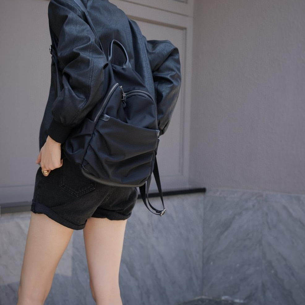 欧美休闲旅游大容量背包2026新款牛皮配防水布时尚百搭女双肩包潮,淘宝优惠券,粉丝福利购,淘宝优惠卷