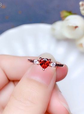 925银日韩风饰品爱心石榴石戒指