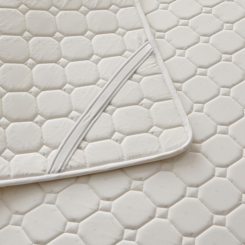  卡莫妮床垫/床褥/床护垫/榻榻米床垫