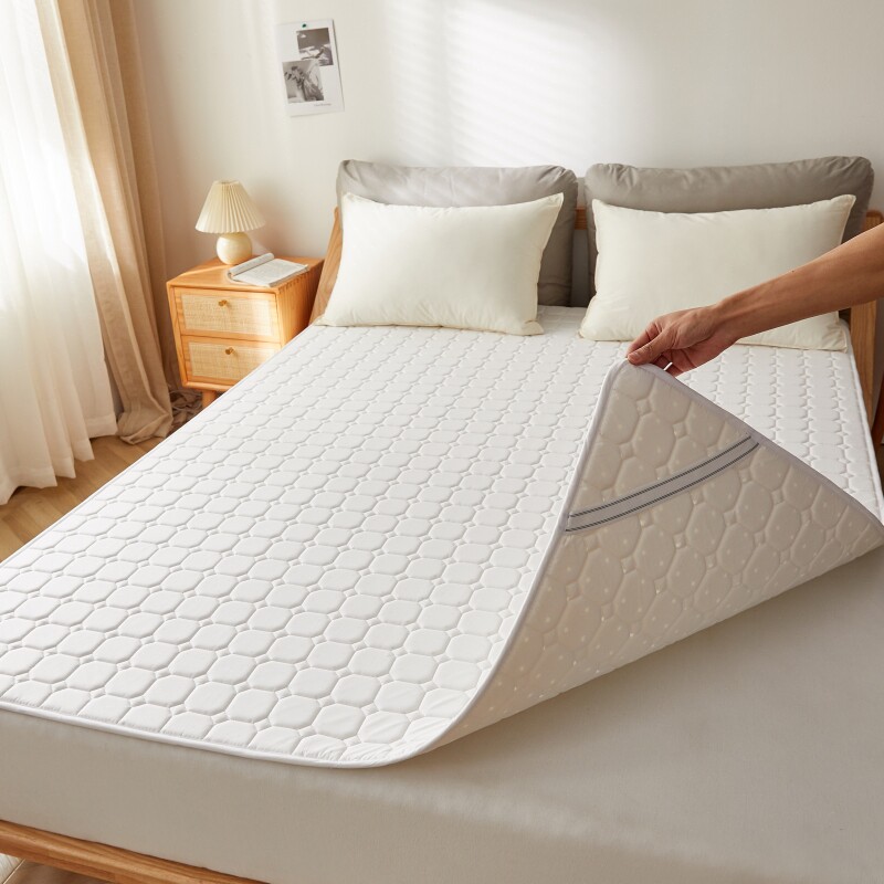 卡莫妮床垫/床褥/床护垫/榻榻米床垫