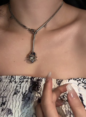 绝美！合金玫瑰小众时尚y2k个性设计锁骨链轻奢蹦迪高级感项链潮