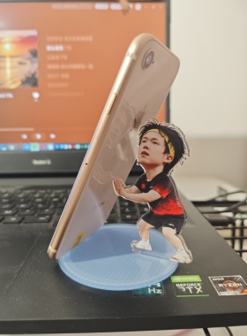 王楚钦周边立牌桌面摆件可爱卡通明星周边亚克力手机支架