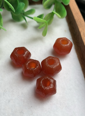 复古藏传红玛瑙凹面隔珠老光珠文玩大孔配珠手串项链diy配饰