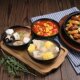 Simulated bowl of vegetable soup model cabinet decoration props