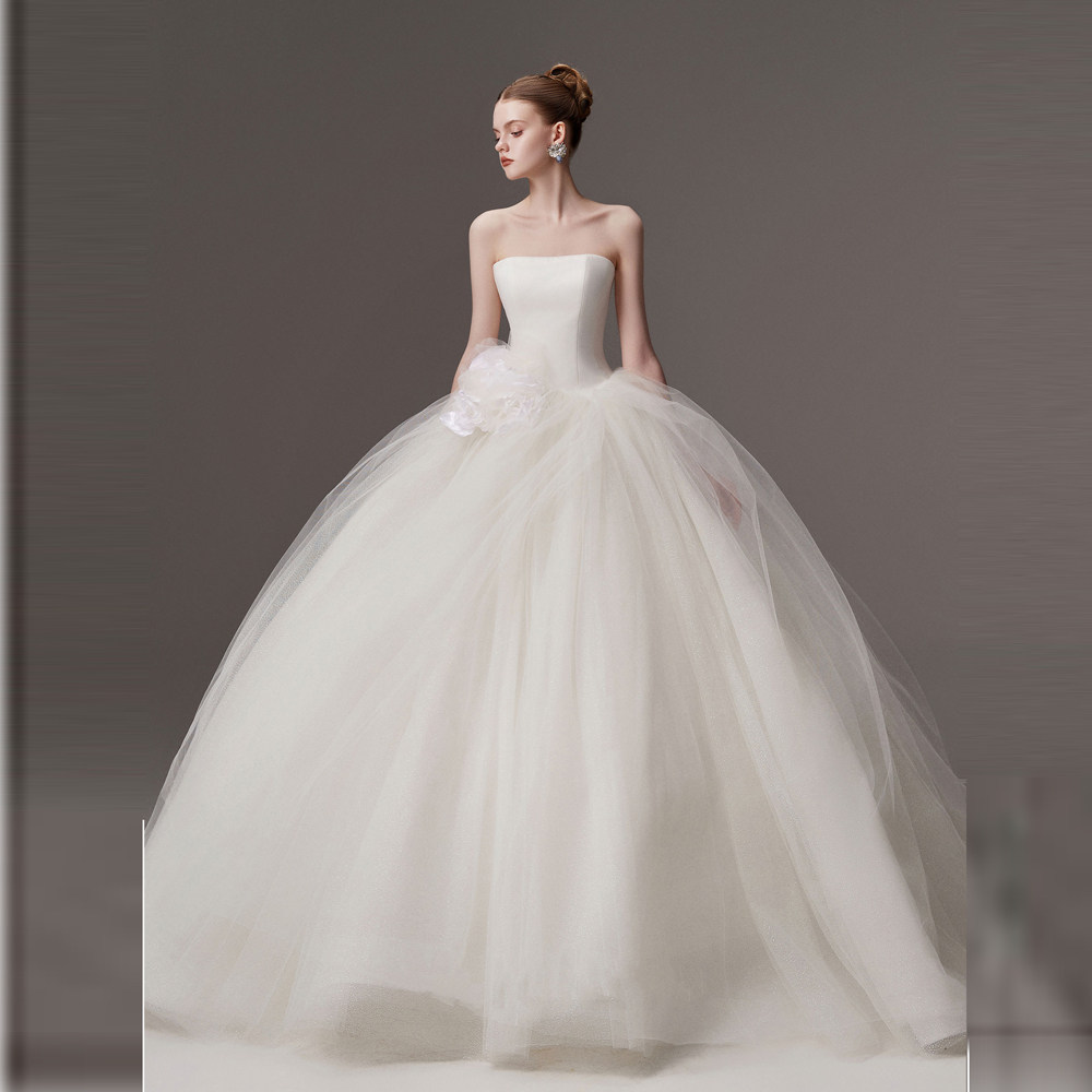 法式公主抹胸婚纱2025新款简约蓬蓬裙超仙花朵梦幻新娘出门纱齐地,淘宝优惠券,粉丝福利购,淘宝优惠卷