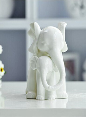 温馨简约现代风陶瓷装饰工艺品