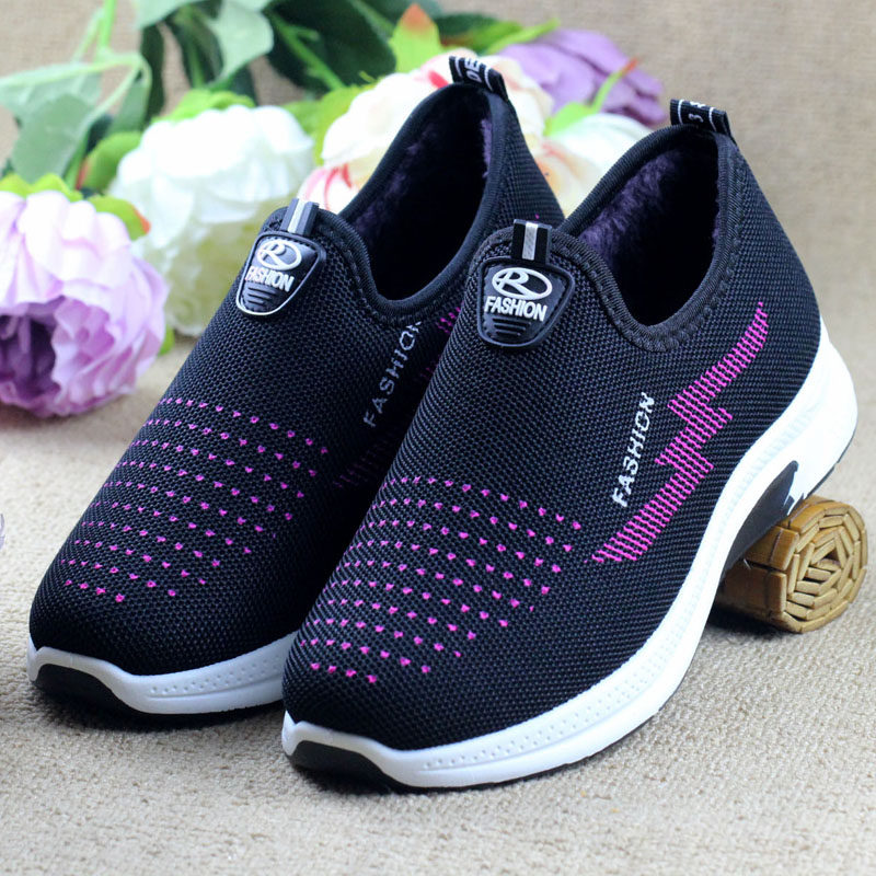 老北京布鞋女秋冬加绒2025新款中老年老人保暖棉鞋防滑软底妈妈鞋,淘宝优惠券,粉丝福利购,淘宝优惠卷