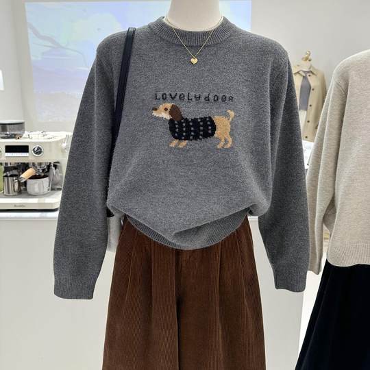 过冬新款保暖复古小狗织花图案宽松显瘦圆领套头毛衣女针织潮外穿
