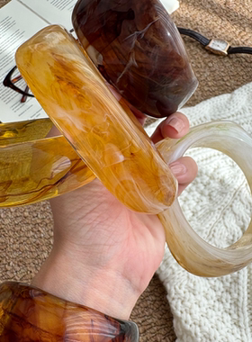 KOKOCYNTHIA琥珀流光色系秋冬树脂手镯 2025新款高颜值复古时尚