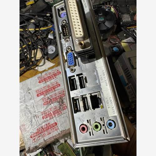 IP-M915A REV:1.1 工控机主板 拆机包好带内存 - 图2