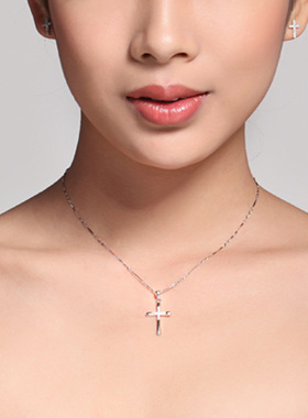 纯银翅膀十字架吊坠送女友礼物