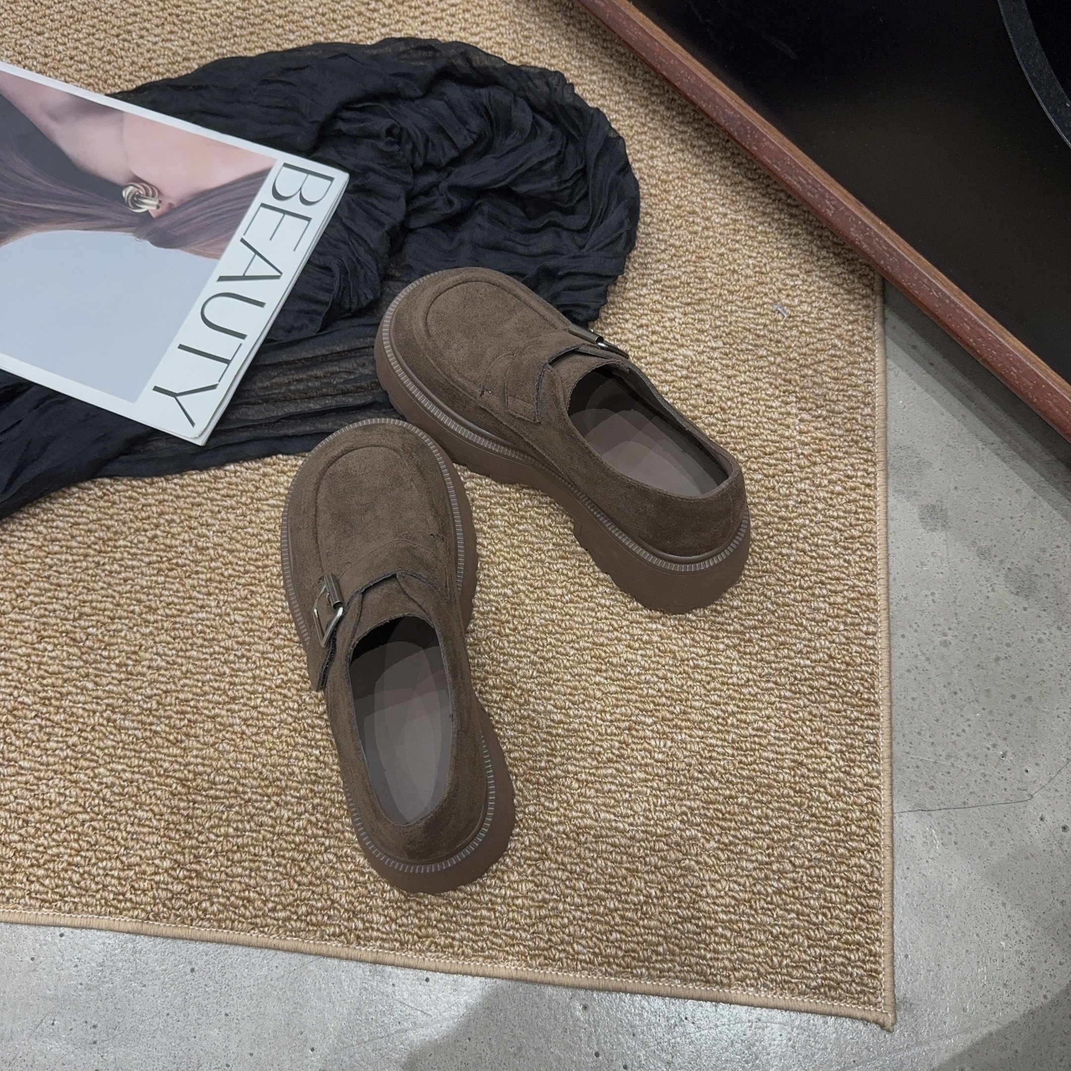 9389乐乐家秋季新品女厚底增高绒面魔术贴乐福鞋轻盈舒适英伦风潮,淘宝优惠券,粉丝福利购,淘宝优惠卷