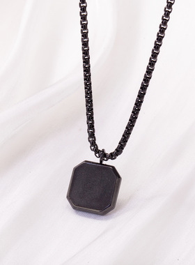 tohm简约方形不锈钢男士吊坠长款毛衣链潮感方块钛钢滴油项链