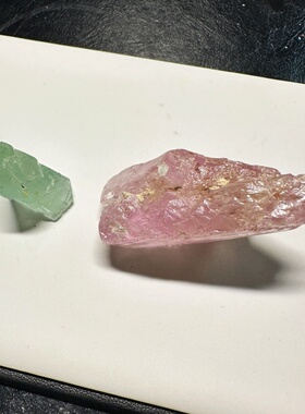 天然紫锂辉石海蓝宝绿柱石矿物