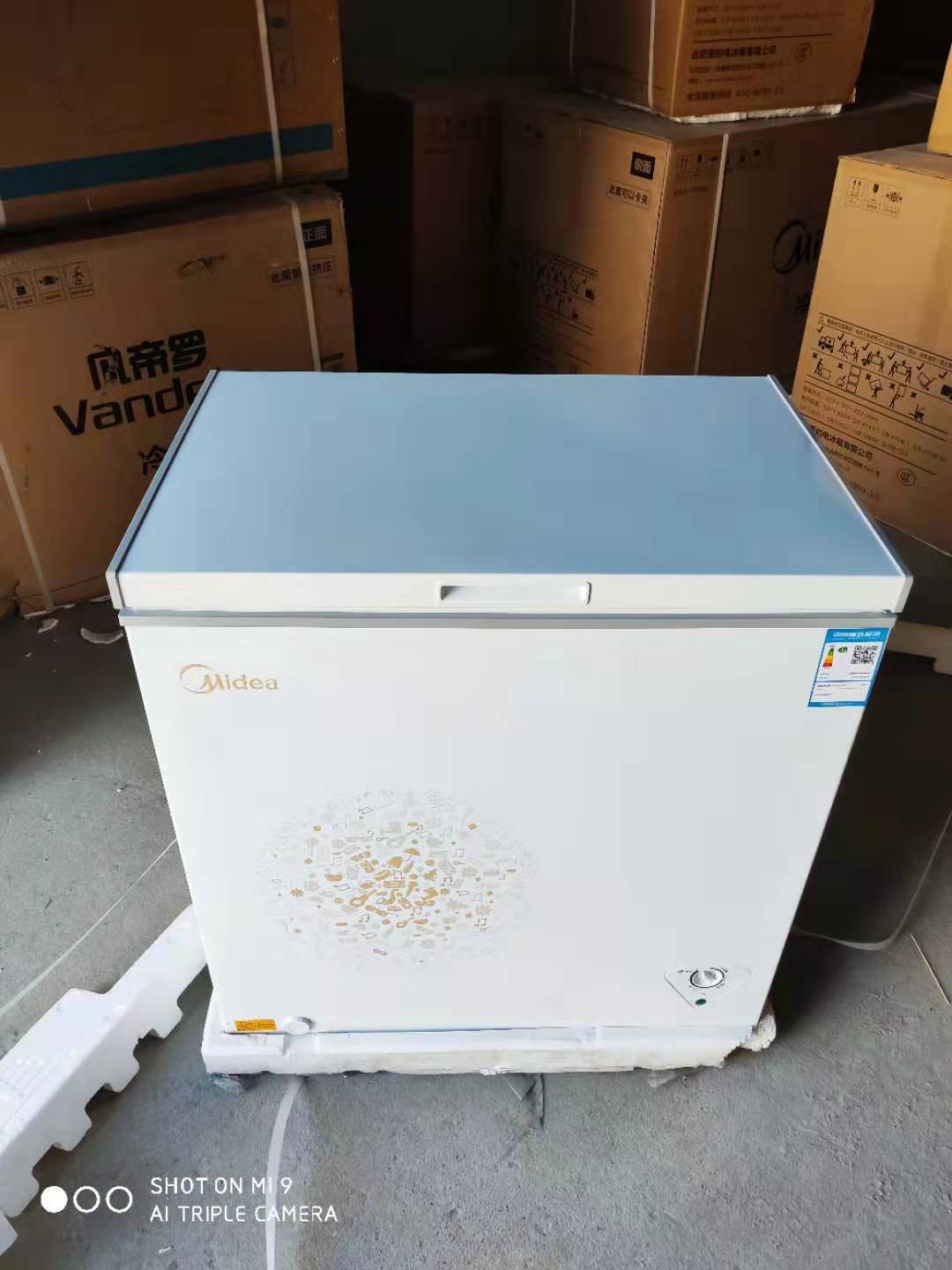 升家用冰柜卧式单温冷藏冷冻柜 240 301 E 203KM BC BD 美 Midea 升家用冰柜卧式单温冷藏冷冻柜 240 301 E 203KM BC BD 美 Midea