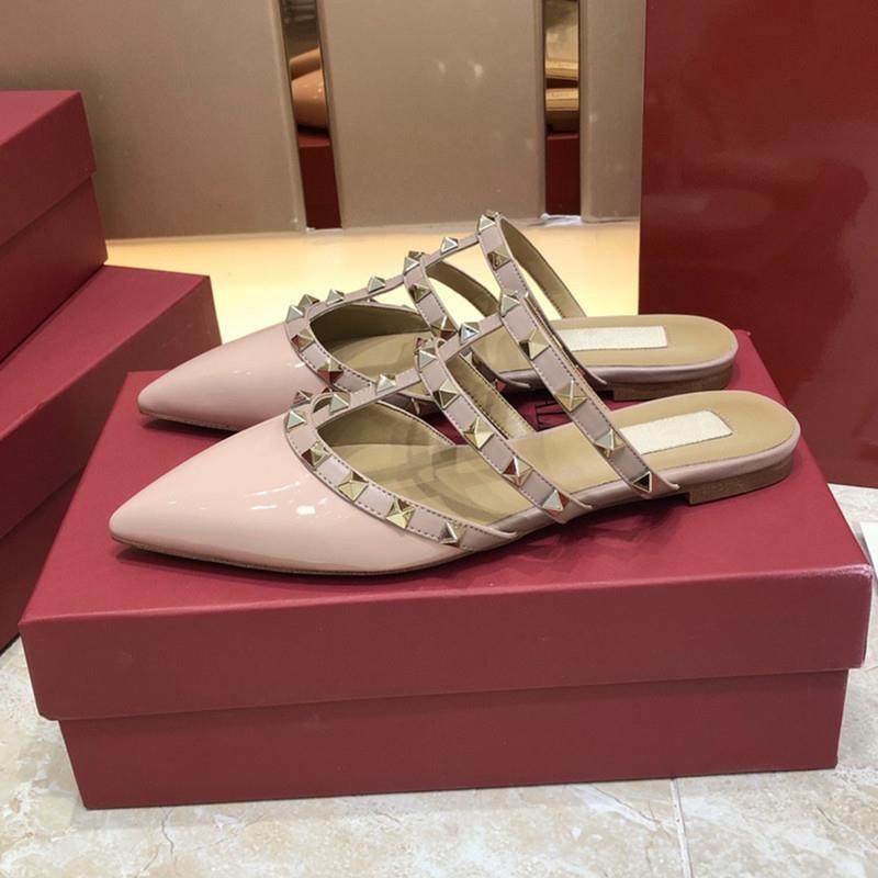 2025夏季新款铆钉尖头包头半拖鞋女休闲外穿平底单鞋气质罗马凉鞋,淘宝优惠券,粉丝福利购,淘宝优惠卷