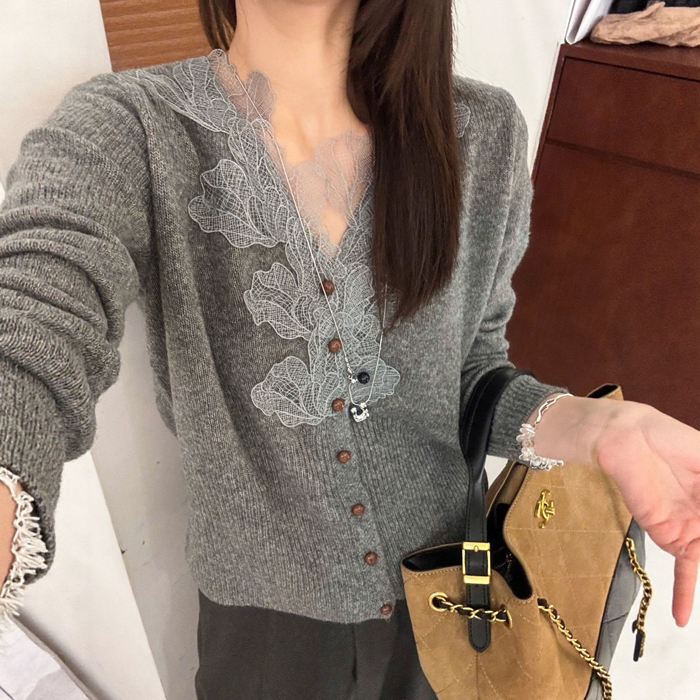 立体花朵刺绣羊毛针织开衫女欧洲站2025秋装新款欧货女装打底衫潮 - 图0