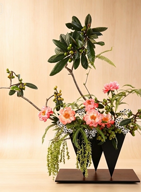 日式铁艺三角花器插花皿