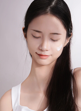 鲜比灵芝焕活精华乳丰盈弹润保湿