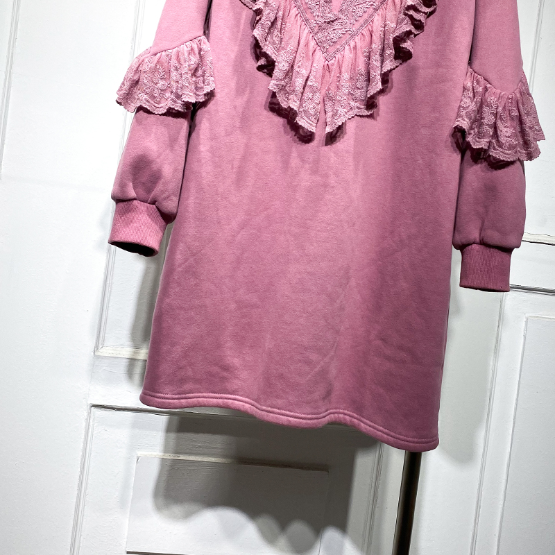 时尚甜美拼接蕾丝加绒连衣裙2022冬季新款宽松显瘦高腰减龄卫衣裙 - 图2