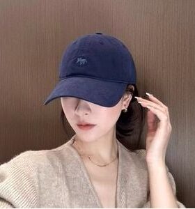 小狐狸刺绣棒球帽子女夏季宽帽檐软顶显脸小防紫外线紫色鸭舌帽男