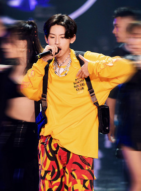 EVAE+镶钻限量骰子笑脸银项链